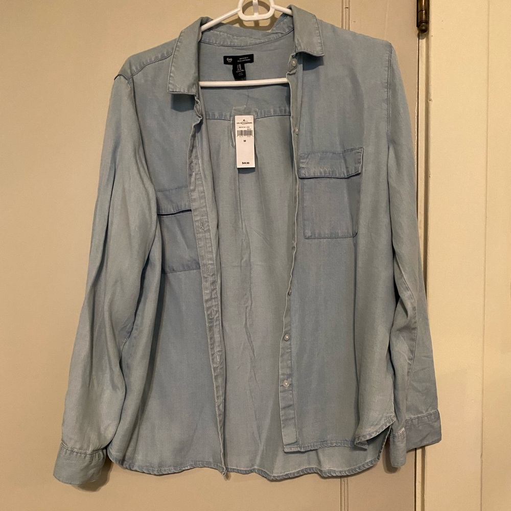 Gap denim colored button up